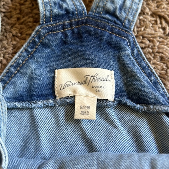 Universal Thread Overalls Size 8 - Picture 5 of 9